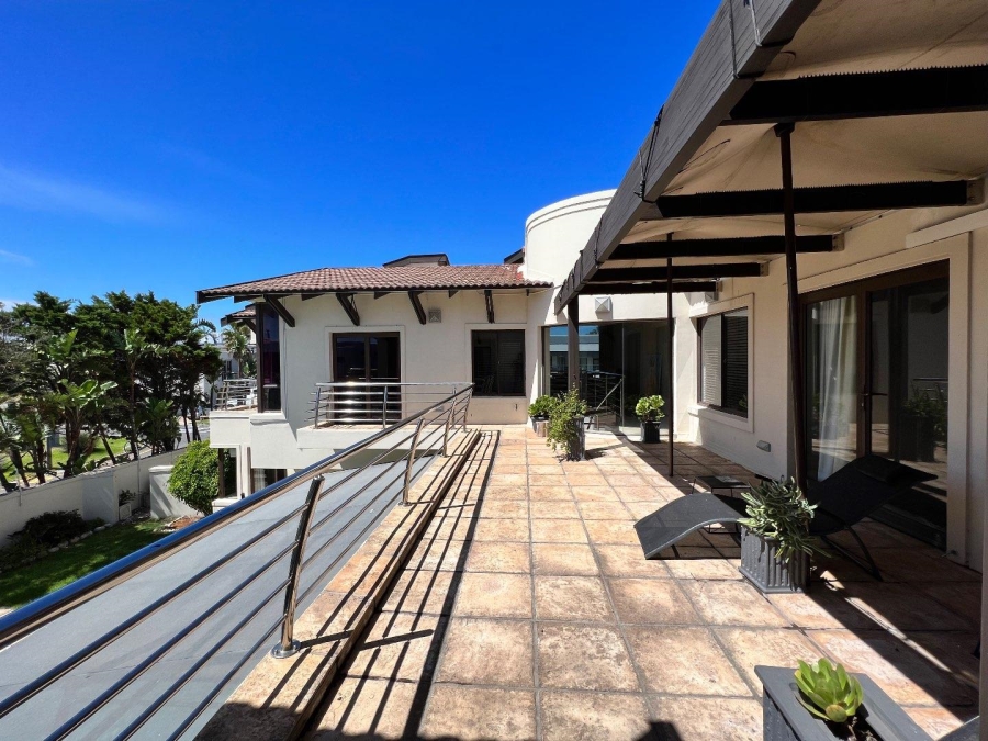 8 Bedroom Property for Sale in Sunset Beach Western Cape